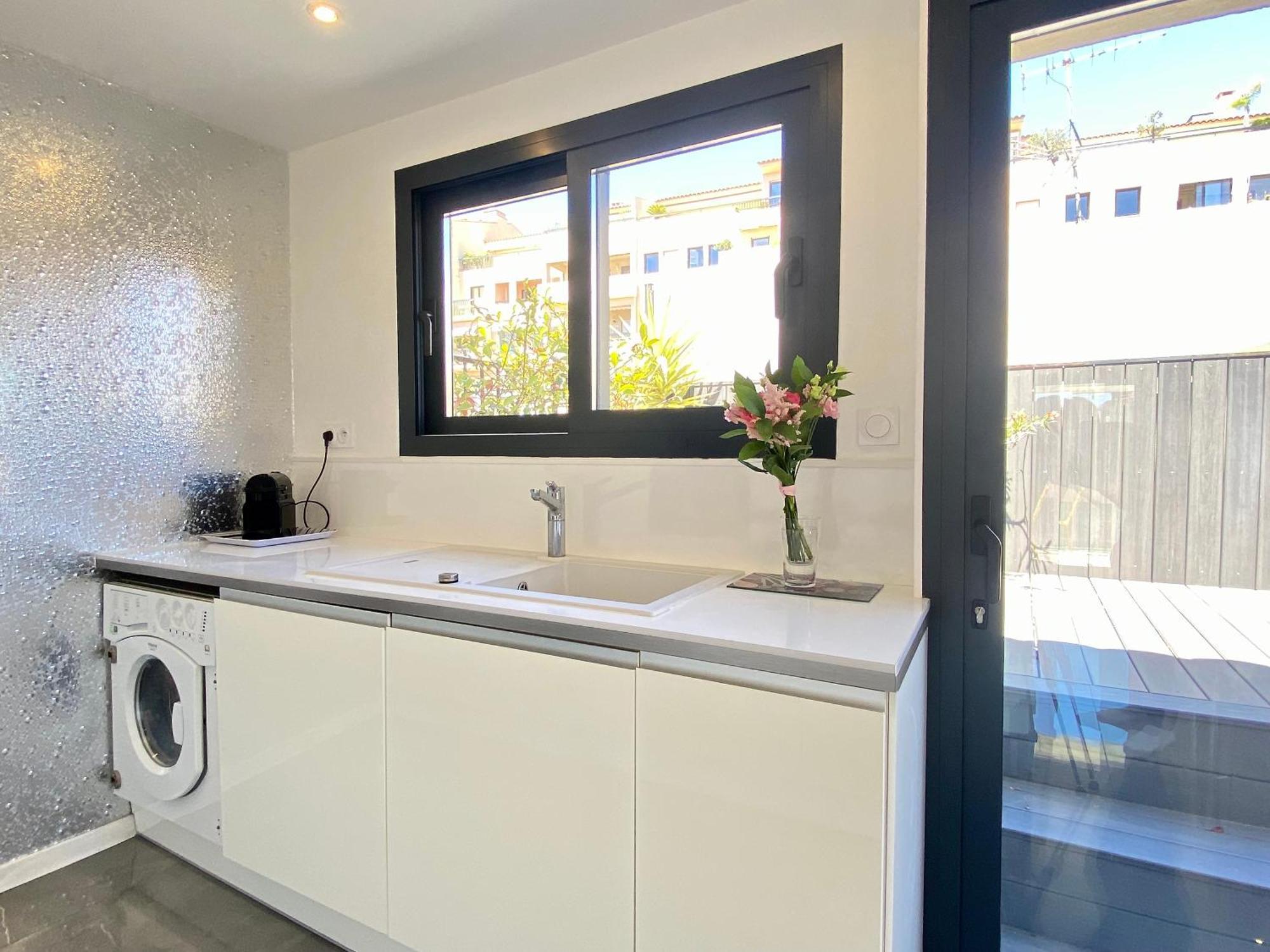 Luxury "Les Toits Du Soleil" - Magnifique Appartement Avec Terrasses Et Jacuzzi - Centre De Cannes - By Scls Locations Buitenkant foto