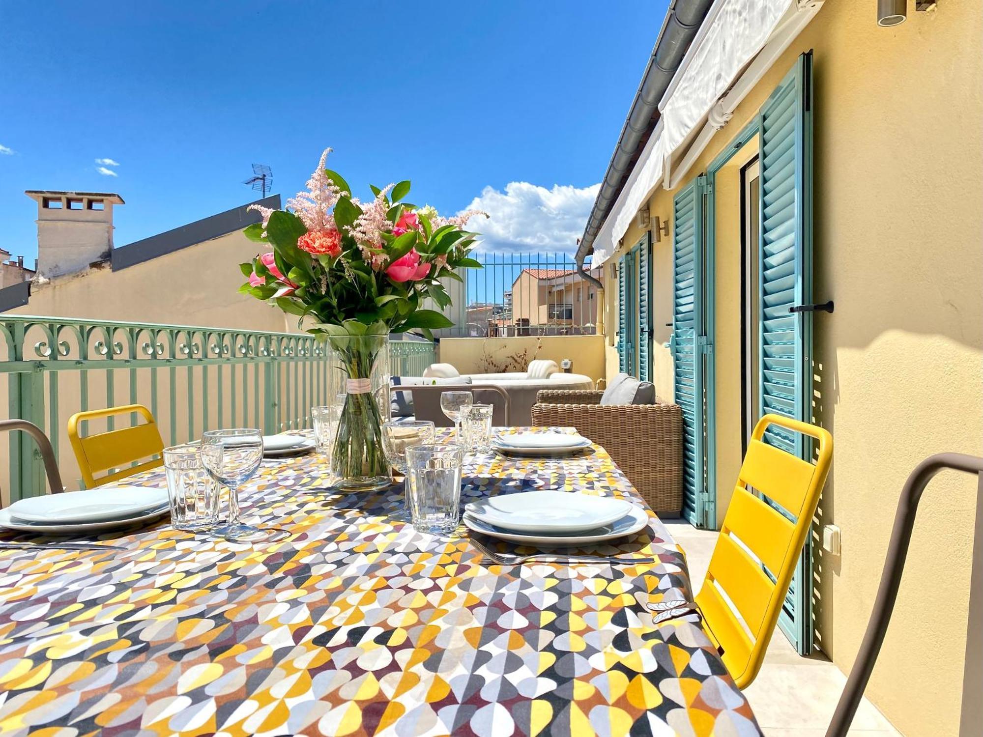 Luxury "Les Toits Du Soleil" - Magnifique Appartement Avec Terrasses Et Jacuzzi - Centre De Cannes - By Scls Locations Buitenkant foto